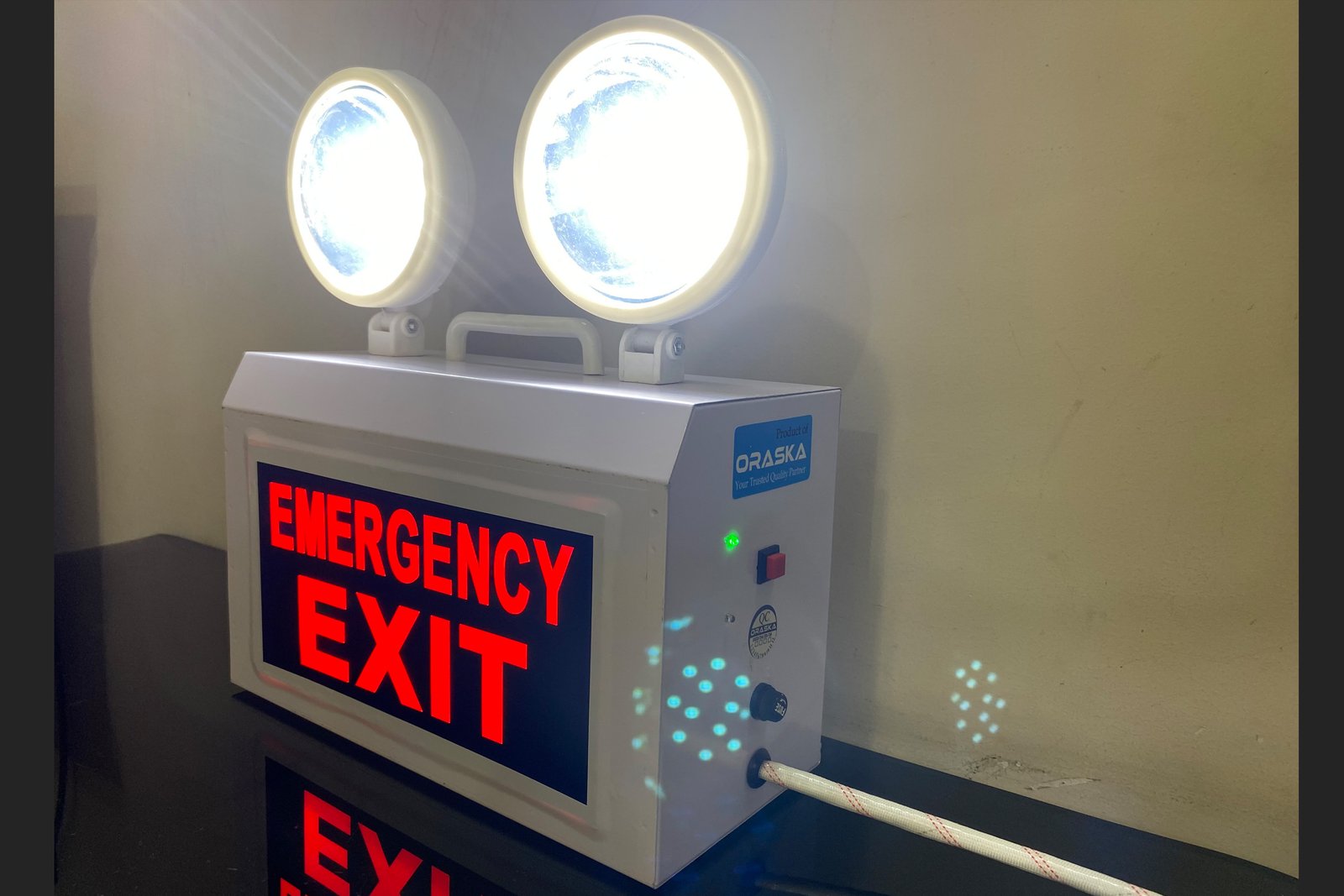ORASKA EXF3297–24W Cool Daylight Fog Light+6W Red Exit Combo Light, 6V-4.5AH Battery, 1–2 Hr Backup 100+LUX World's Best Quality Made in Bangladesh